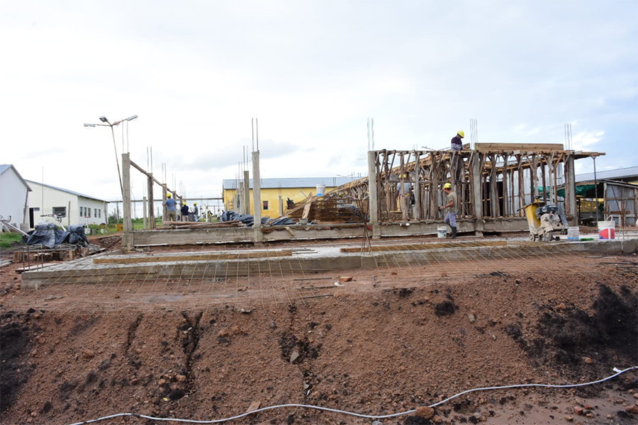 Autoridades provinciales y  municipales inspeccionaron  las obras en la UP N° 9