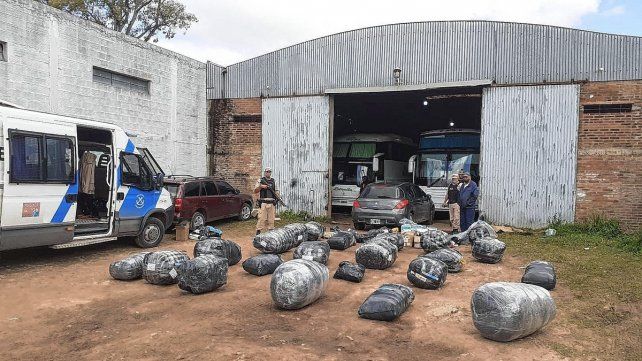 Contrabando: Prefectura secuestró  mercadería y 24.800 dólares