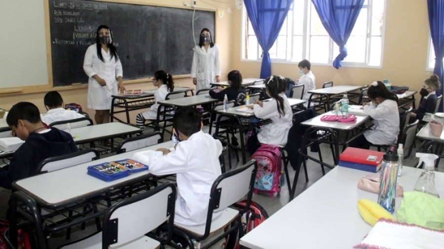 El Gobierno naciona insistirá con la extensión del horario en las escuelas