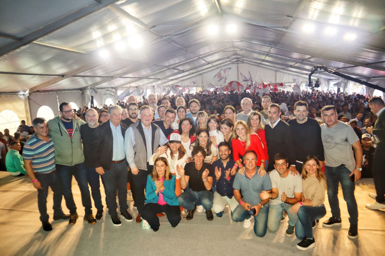 Evolución Radical: Sarubi y Antola en el palco de Lousteau