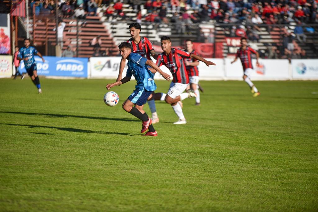 Juventud  cayó ante Douglas en el debut de Lenciza