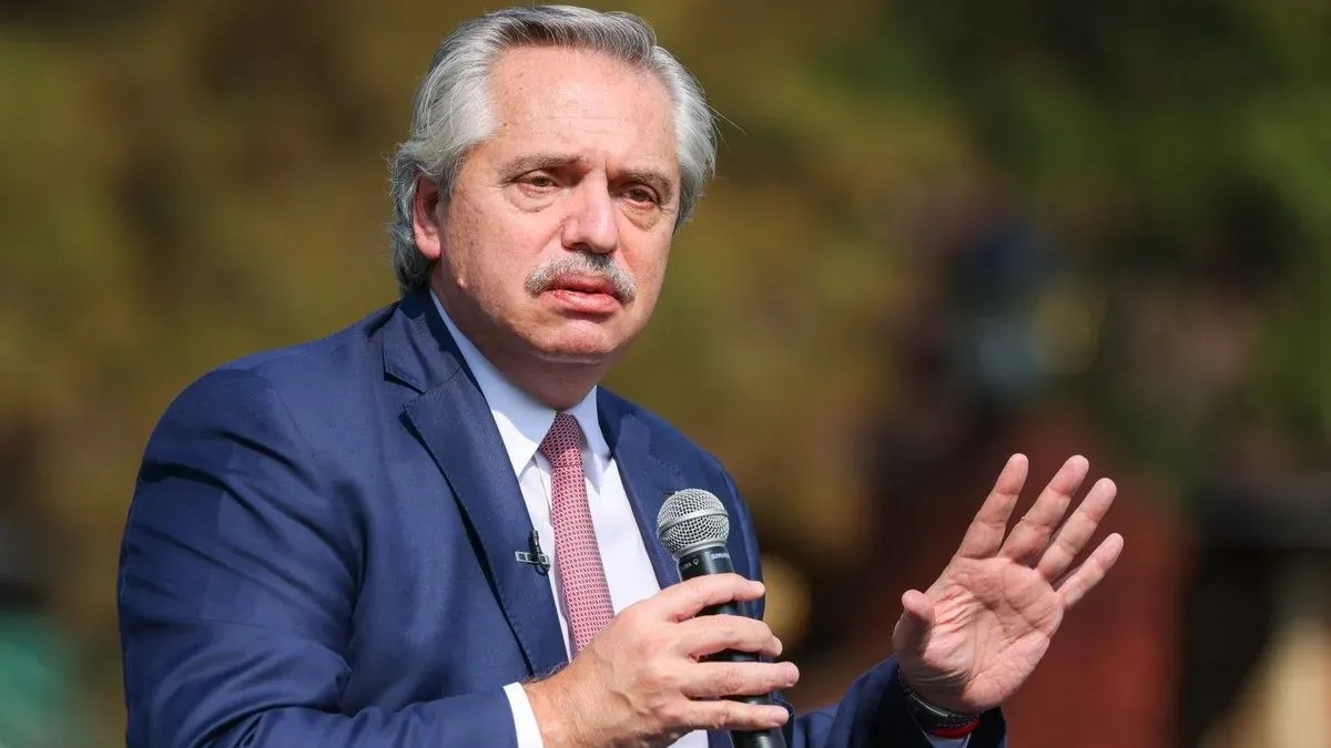 Fernández valoró la ley de cannabis medicinal como "un paso en el acceso al derecho a la salud"