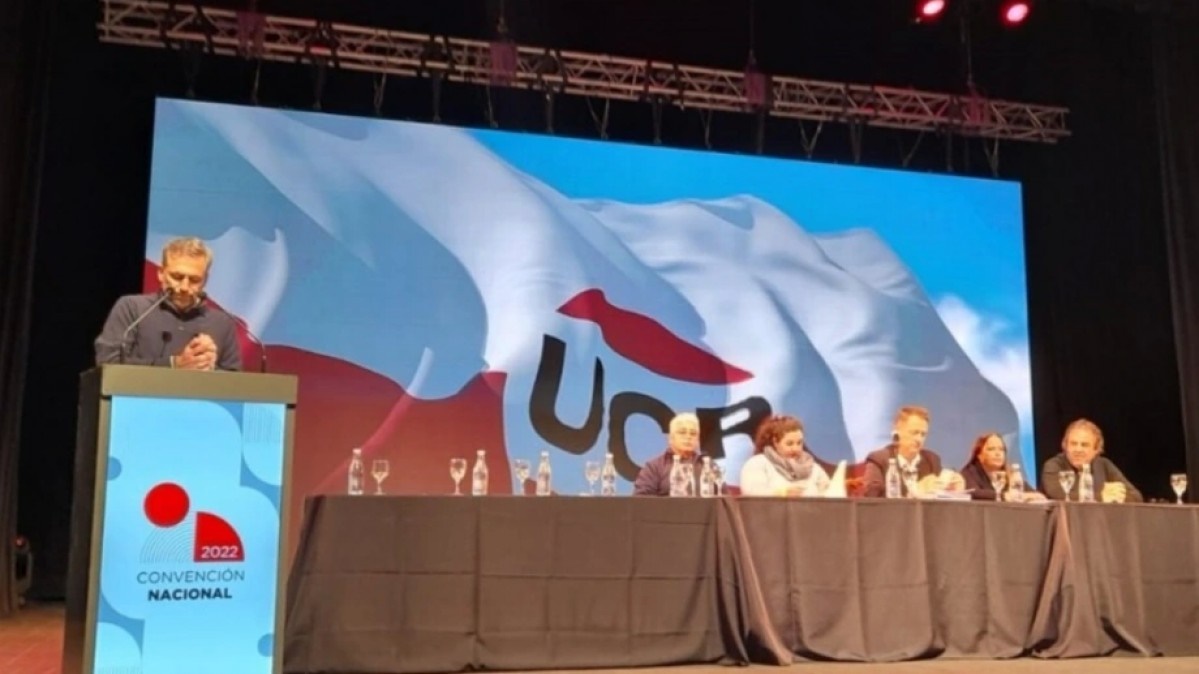 La UCR llamó a mantener la unidad  en Juntos por el Cambio y volvió a  ponerle un freno a Javier Milei