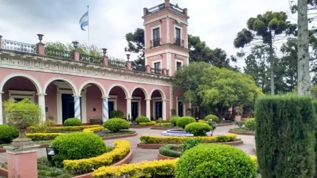 Entre Ríos: El Palacio San José luce deteriorado y cambia la conducción