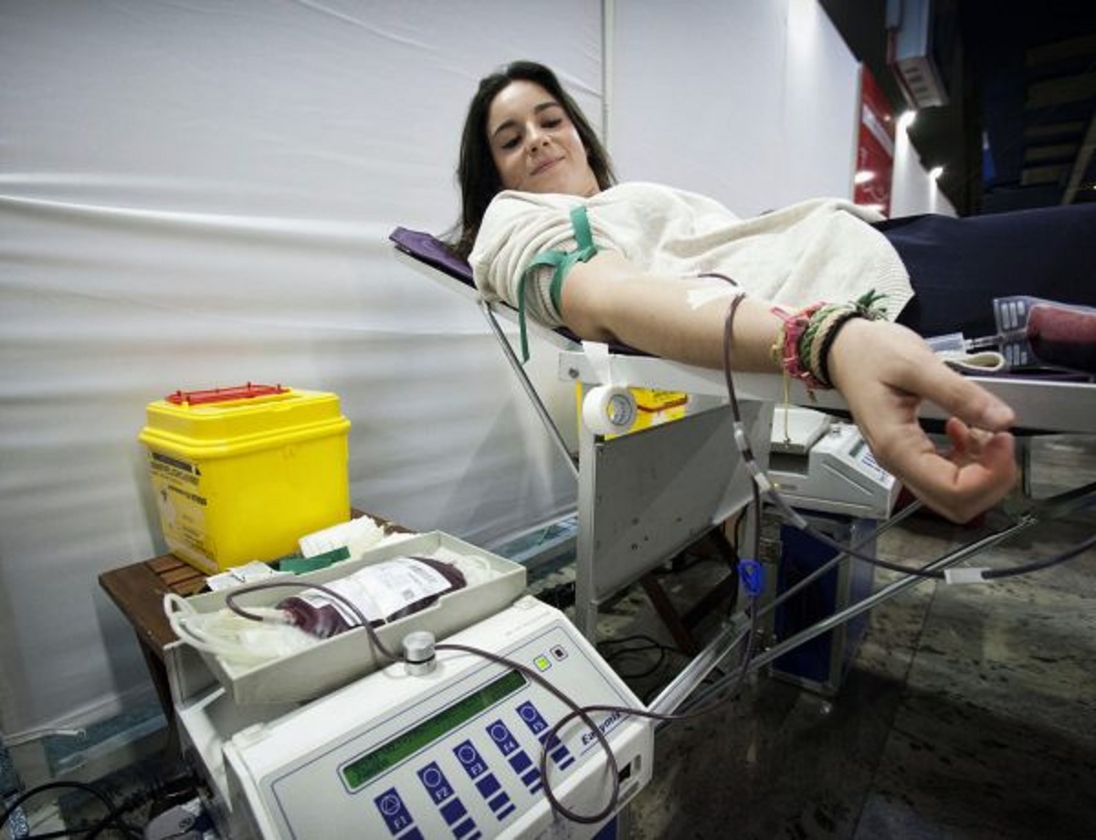 Aseguran que los bancos de sangre van recuperando los niveles prepandémicos en Argentina