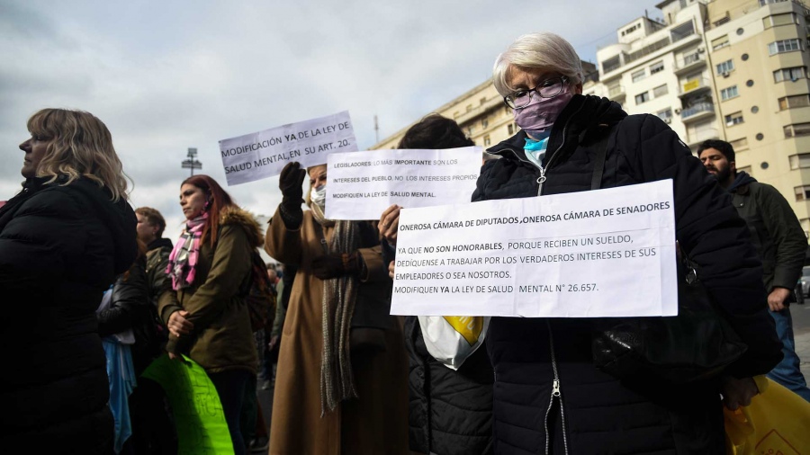 Madres marcharon al Congreso para pedir por una Ley de adicciones
