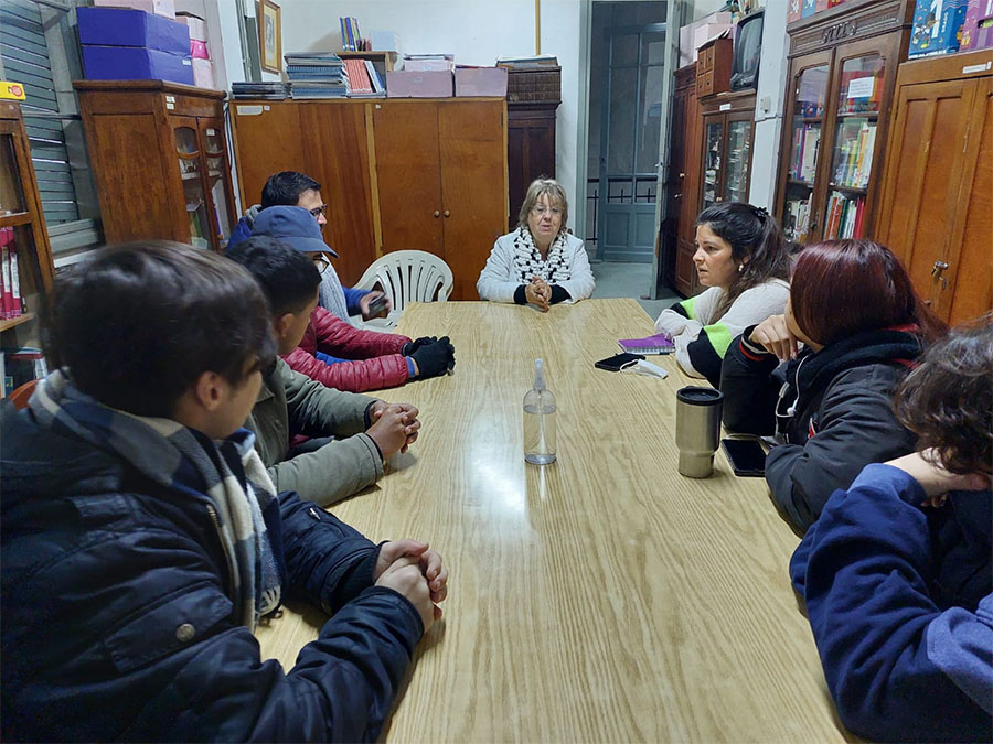 Los presidentes de los Centros de Estudiantes se reunieron con la directora Departamental de Escuelas