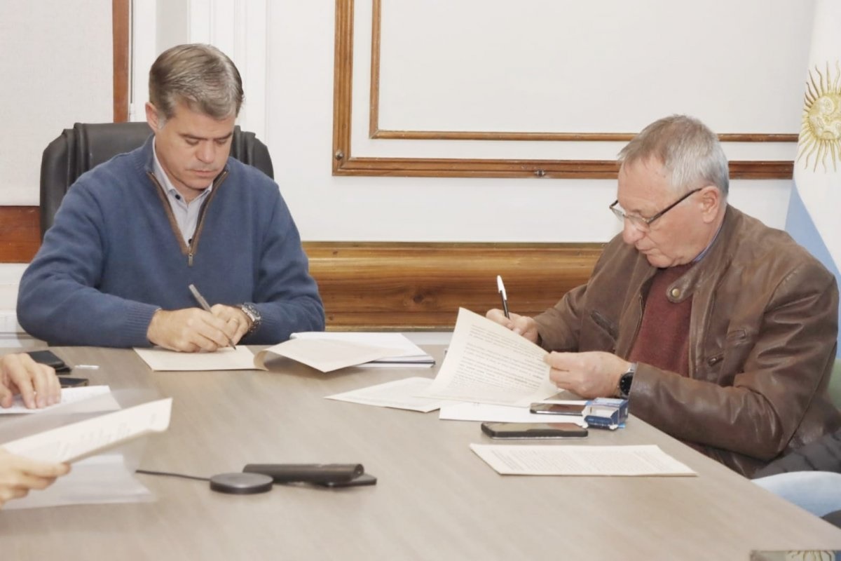 Laboratorio Ambiental: Municipalidad  y UNER renuevan su compromiso