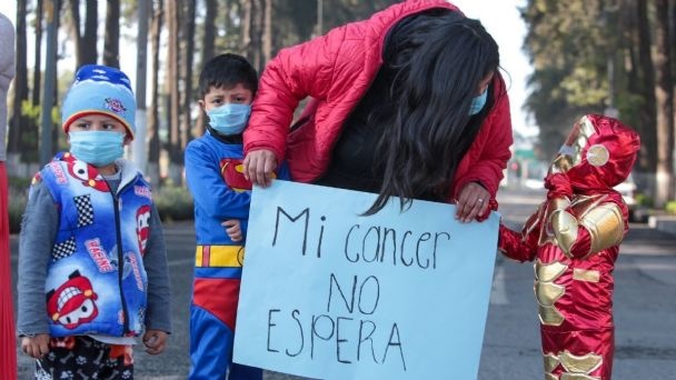 Familias de niños fallecidos por cáncer bregan por sanción de ley de oncopediatría