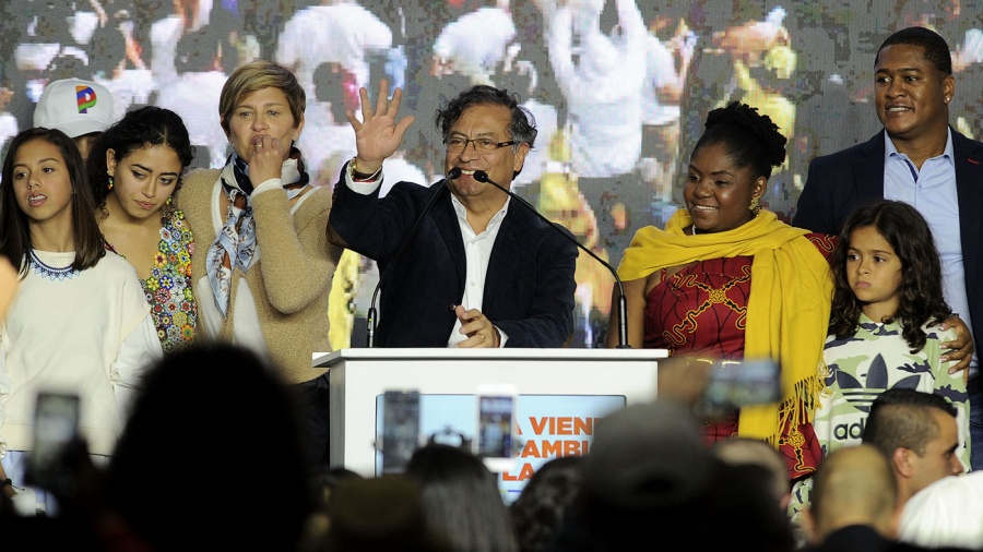 Los acuerdos de Gustavo Petro,  una apertura para garantizar la gobernabilidad