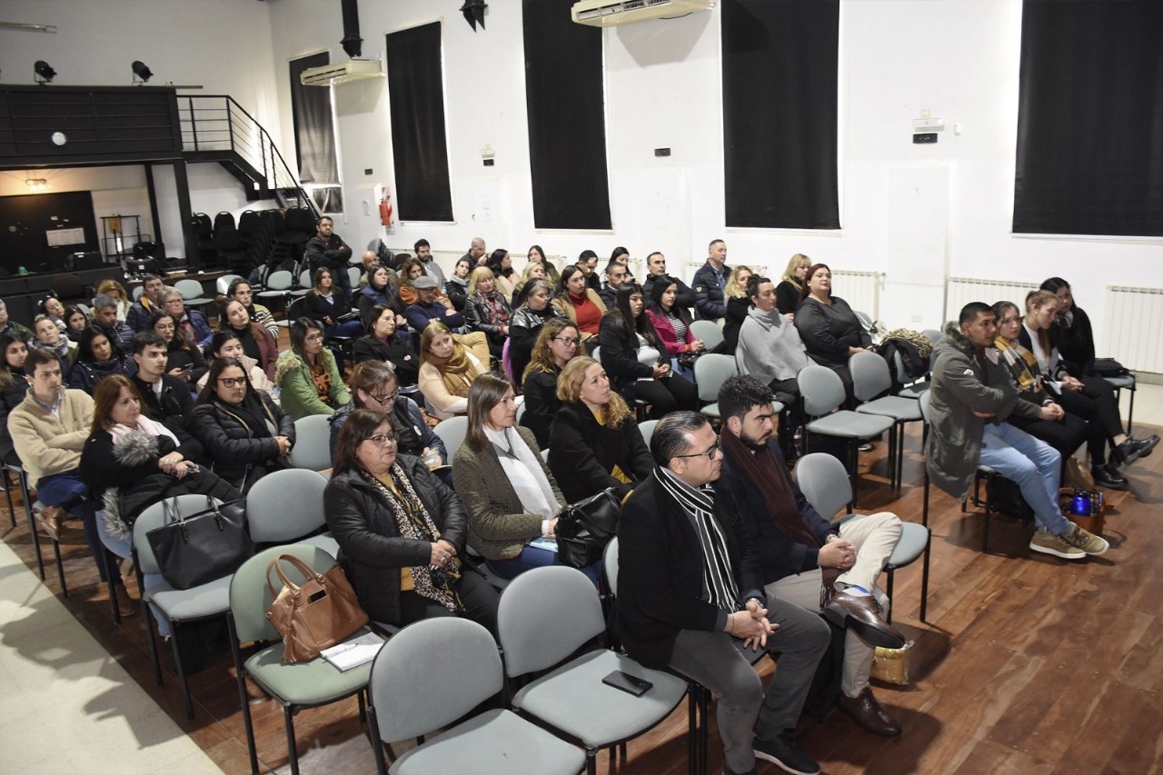 Larroque participó de la evaluación del Programa “Potenciar Trabajo” en Entre Ríos