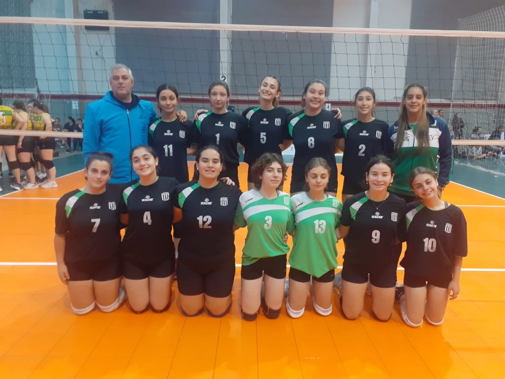 Voley: Racing e Independiente ganaron la Copa de Plata en San Jerónimo