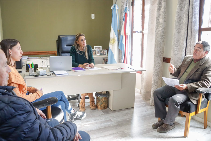 Avanza la idea de un registro local de culto