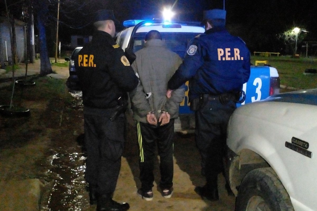 Una madre y su hijo atacados  a puñaladas y golpes