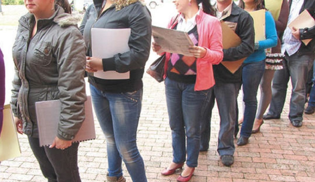 Mujeres jóvenes registran la mayor tasa de desocupación en la región desde el inicio de la pandemia