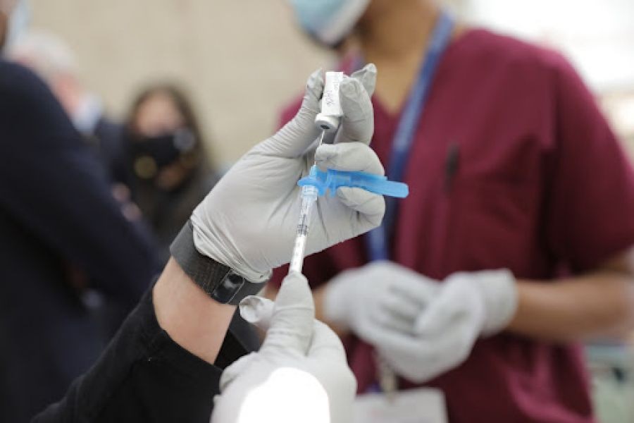 Cell Reports Medicine: Publican un estudio argentino que avala la combinación de vacunas