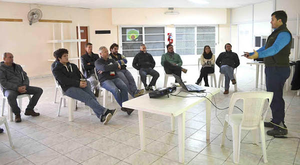  Los productores  de miel de Urdinarrain proyectan impulsar  la producción 