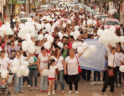 Se movilizarán desde Urdinarrain a Paraná para concientizar  sobre el abuso infantil