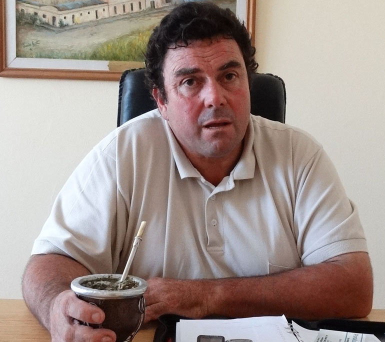 Larroque: el intendente devolvió 13 millones a la Nación por sobreprecio cobrado en la gestión Riganti