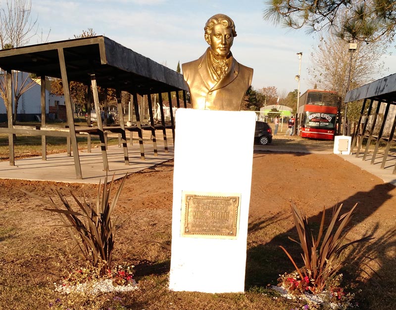 En Pueblo General Belgrano homenajearán a su prócer  con stands, peñas y un  desfile cívico militar