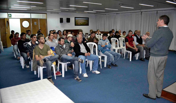 Nuevas herramientas de  empleo para la formación e inserción laboral