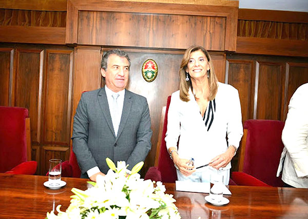 Hoy se conocerá la continuidad del juicio político a la titular del STJ, Claudia Mizawak