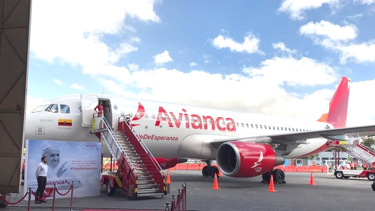 “Pastor Uno",  el avión   que llevará  al Papa  por todo Colombia
