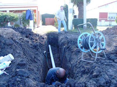 La Cooperativa de Agua inició las conexiones domiciliarias de cloacas