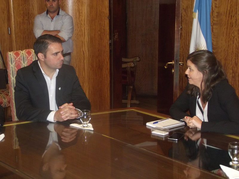  Mauricio Davico realizó gestiones en Desarrollo Social