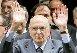 Italia: El jefe de Estado  busca salir de la crisis  tras la renuncia de Prodi