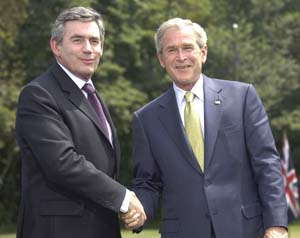 Gordon Brown anuncia  que relaciones entre GB y  EEUU serán más estrechas