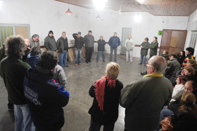 Ciudadanos autoconvocados se reunieron para acordar más acciones contra el Paseo de Compras