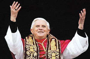 Benedicto XVI pide   por los secuestrados