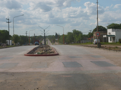  Larroque: se recibieron fondos para continuar con la puesta en valor del boulevard Urquiza