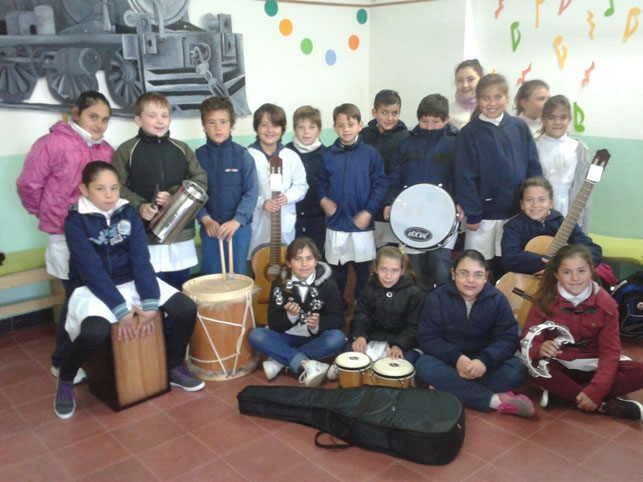 Dos instituciones escolares de Larroque recibieron aportes del Programa Mejor es Hacer