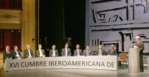 Kirchner fue recibido  con gestos conciliatorios