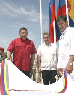 Chávez anunció próxima  reunión con las FARC