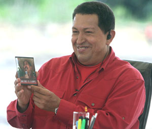 Chávez quiere  una nueva CAN