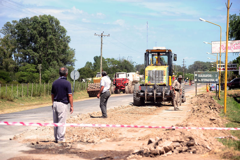 El martes comenzaron los trabajos  en la ruta que va a Ñandubaysal 