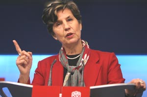 Isabel Allende lamentó  que el dictador Pinochet  haya muerto impunemente