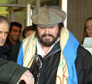 Empeora el estado de  salud de Pavarotti