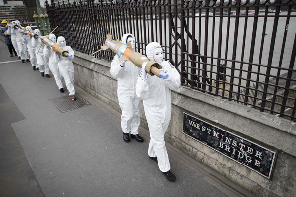  AI protestó en el Reino Unido contra la venta de armas a Riad