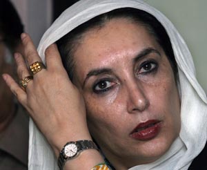 Paquistán: Bhutto rechaza  un gobierno de transición