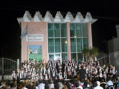 El Coro Infanto-Juvenil Municipal de Larroque actuó con éxito en Córdoba