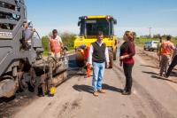 Pavimentan el acceso a Aldea San Antonio