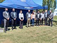 Hassell: “es muy grato estar en la reapertura de una empresa”