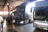  El Gobierno amplió el número de personas que pueden viajar en transporte interurbano