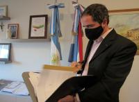 Larroque: el intendente Hassell recibió el alta y retomó las actividades en su despacho 