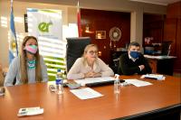 Incrementaron la tarjeta social para personas mayores