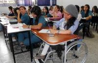 Buscan ampliar beneficios a estudiantes con discapacidad